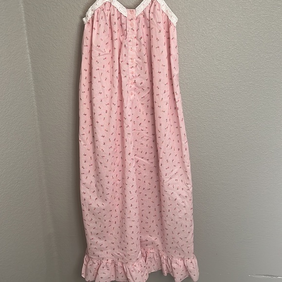 Victorias Secret Long Nightgown - Picture 3 of 8